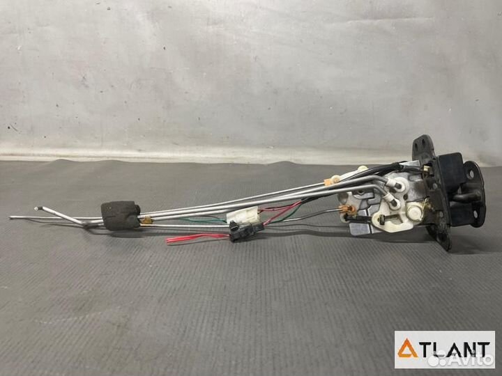 Замок 5-й двери mazda bongo