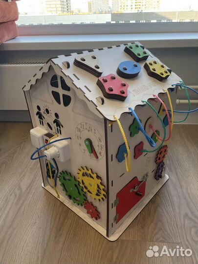 Бизиборд бизидом