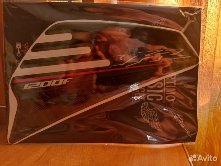 Накладки на бак