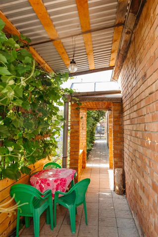 Дом 10 м² на участке 10 сот.