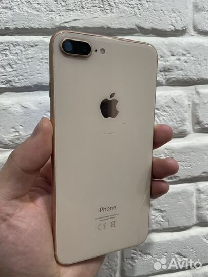 iPhone 8 Plus, 64 ГБ