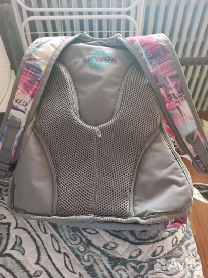 Школьный рюкзак