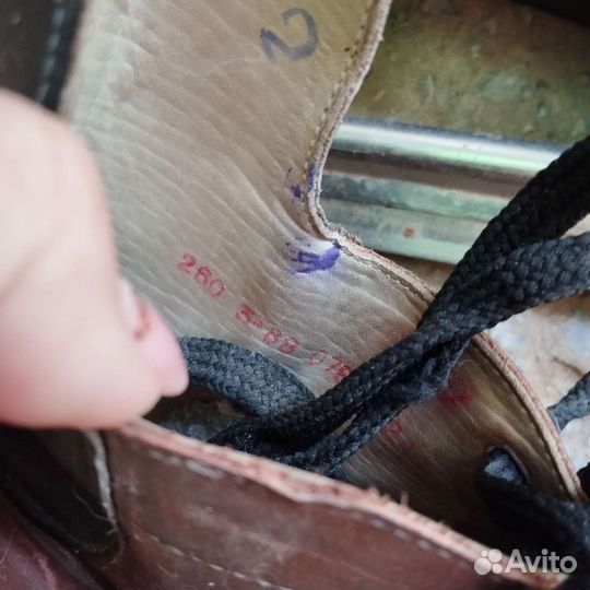 Коньки хоккейные и ботинки