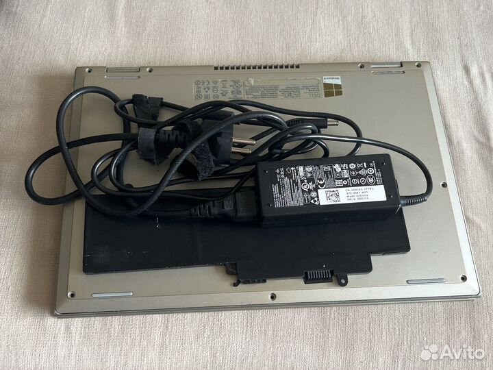 Ноутбук dell P57G