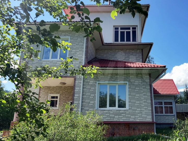 Дом 286 м² на участке 30 сот.