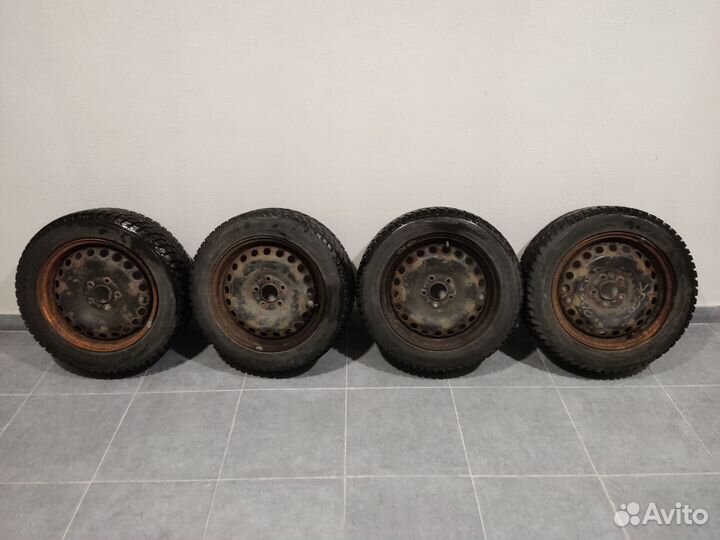 Kumho I'Zen KW22 205/55 R16 91H