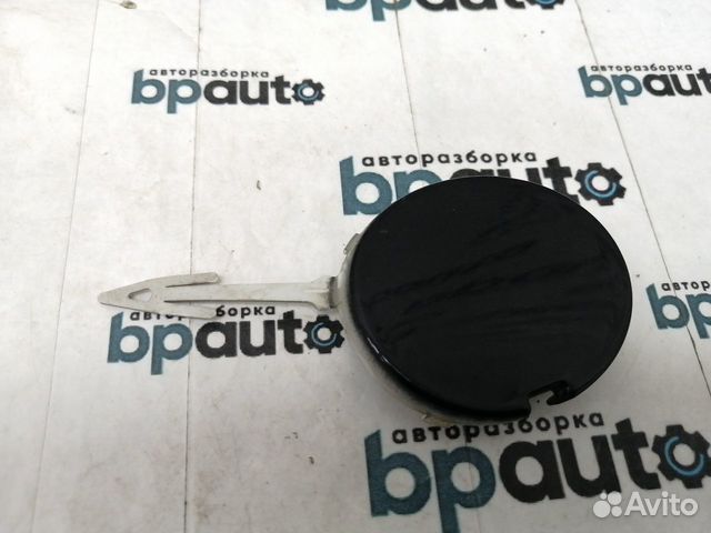 Заглушка буксир крюка переднего бампера