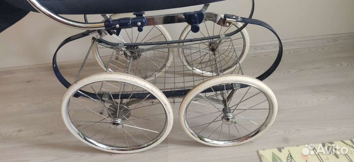 Коляска-люлька Inglesina classic для новорожденных