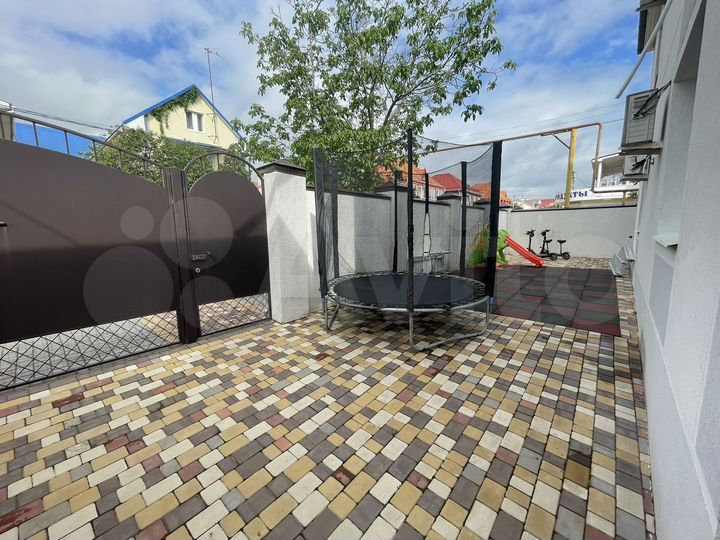 Комната 15 м² в 1-к., 2/2 эт.