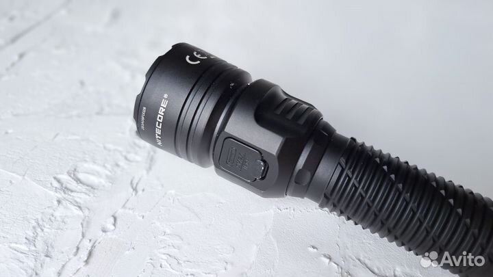 Фонарик Nitecore MH25PRO