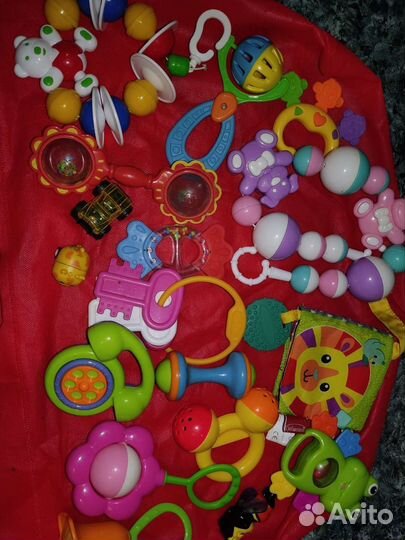 Прорезыватель-погремушки