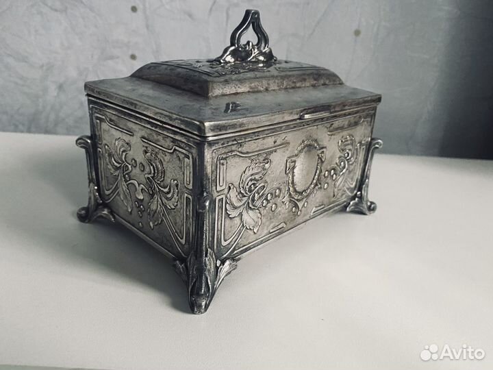 Антикварная шкатулка 19в. Серебрение
