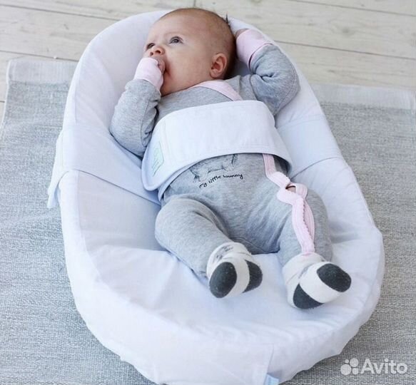 Кокон для новорожденных с эффектом памяти