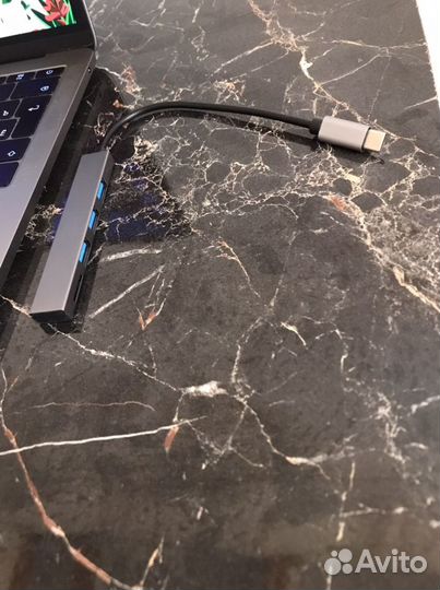 MacBook Pro 13 2017 256g