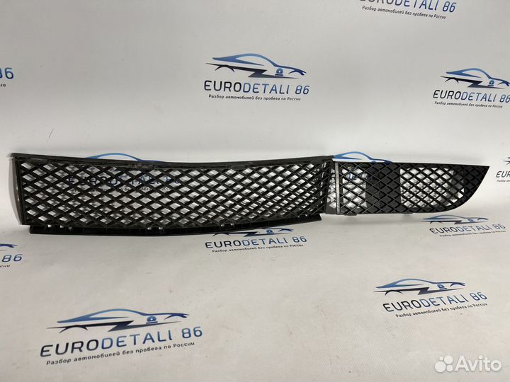 Решетка радиатора в бампер BMW 7-Series E65/E66