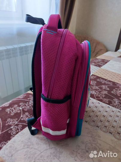 Рюкзак школьный