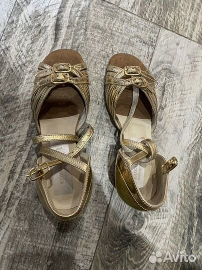 Туфли для бальных танцев детские