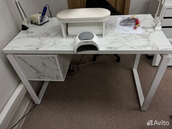 Стол для маникюра