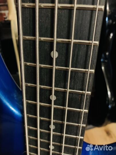 Бас Гитара 5 струн + Чехол