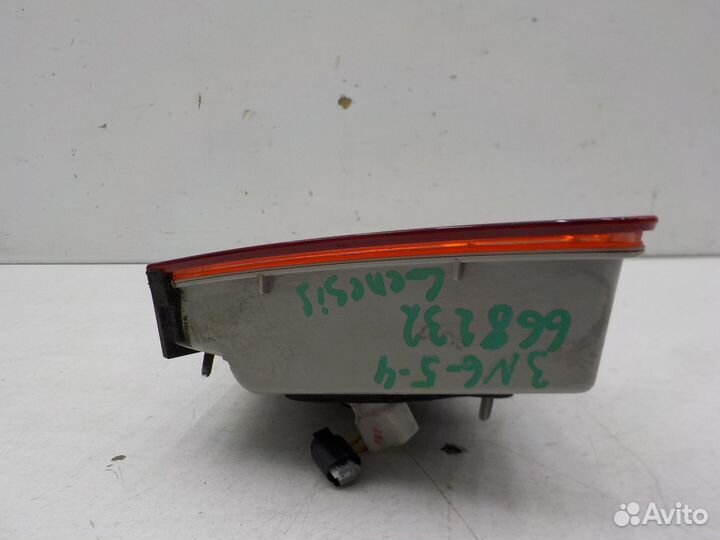 Фонарь задний левый внутренний Hyundai Genesis 200