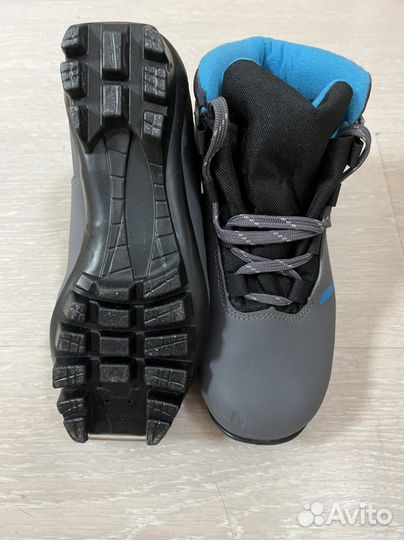Лыжные детские ботинки размер 32