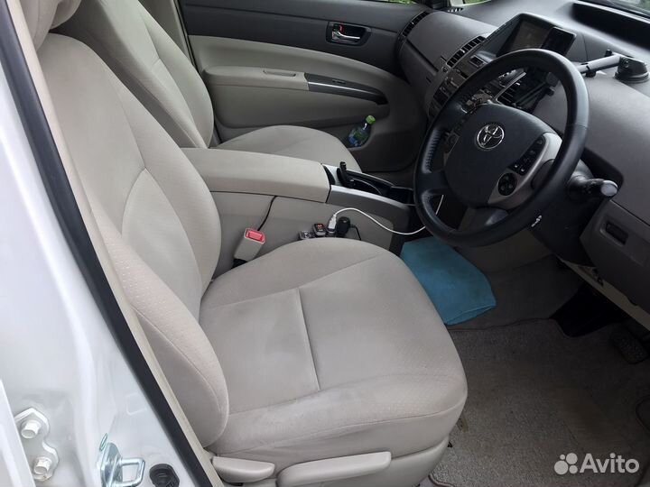Toyota Prius 1.5 CVT, 2008, 113 000 км