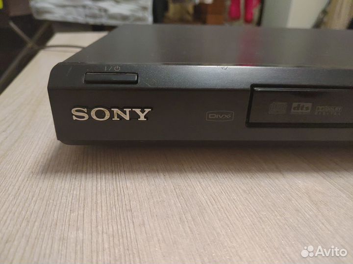 DVD плеер. sony