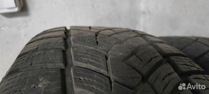 Goodyear UltraGrip 225/65 R17