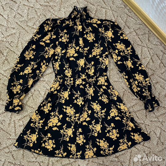 Платье шик 42