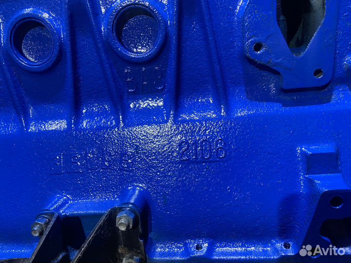 Двигатель 2106