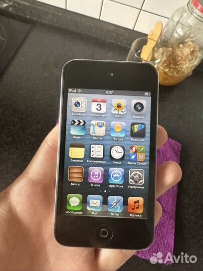 Лот iPod Touch 4 и iPod touch 3