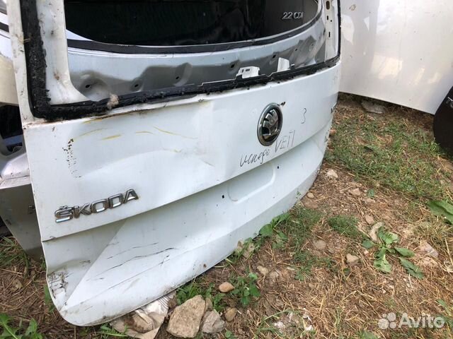 Крышка багажника skoda yeti