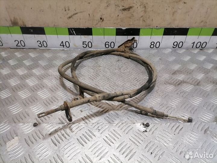 Трос стояночного тормоза Infiniti Qx 2004-2009