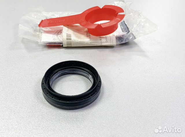 Сальник привода ford focus 3. 2.0 литра оригинал