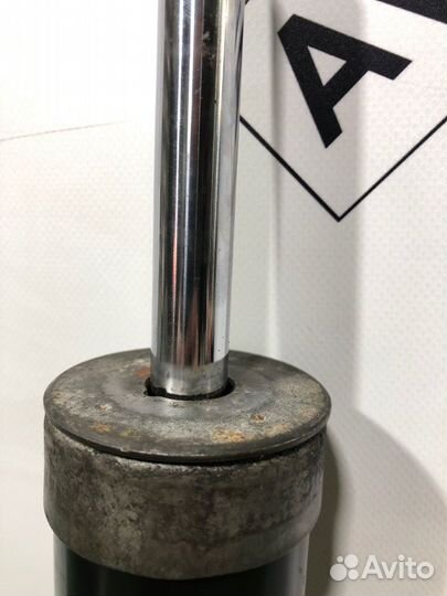 Амортизатор подвески передний левый Bmw 7-Series