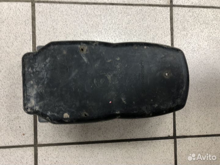 Ниша бардачка Arctic cat thundercat 1000