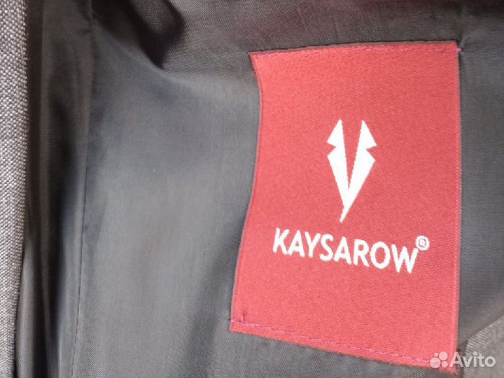 Костюм классический 40