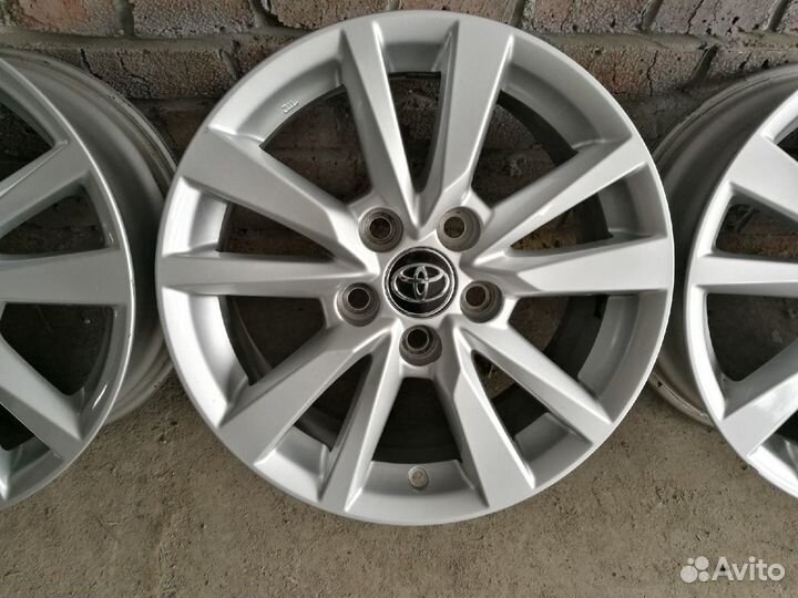 Оригинальные диски Toyota Camry V70 R16 5х114.3