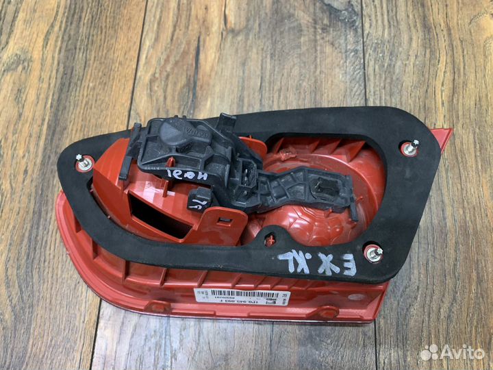 Seat Leon (1P1) Фонарь задний внутренний левый