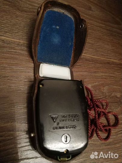 Фотоэлектрический Экспонометр Ленинград 2