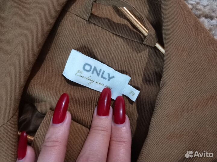 Плащ, тренч женский Only (42-44)