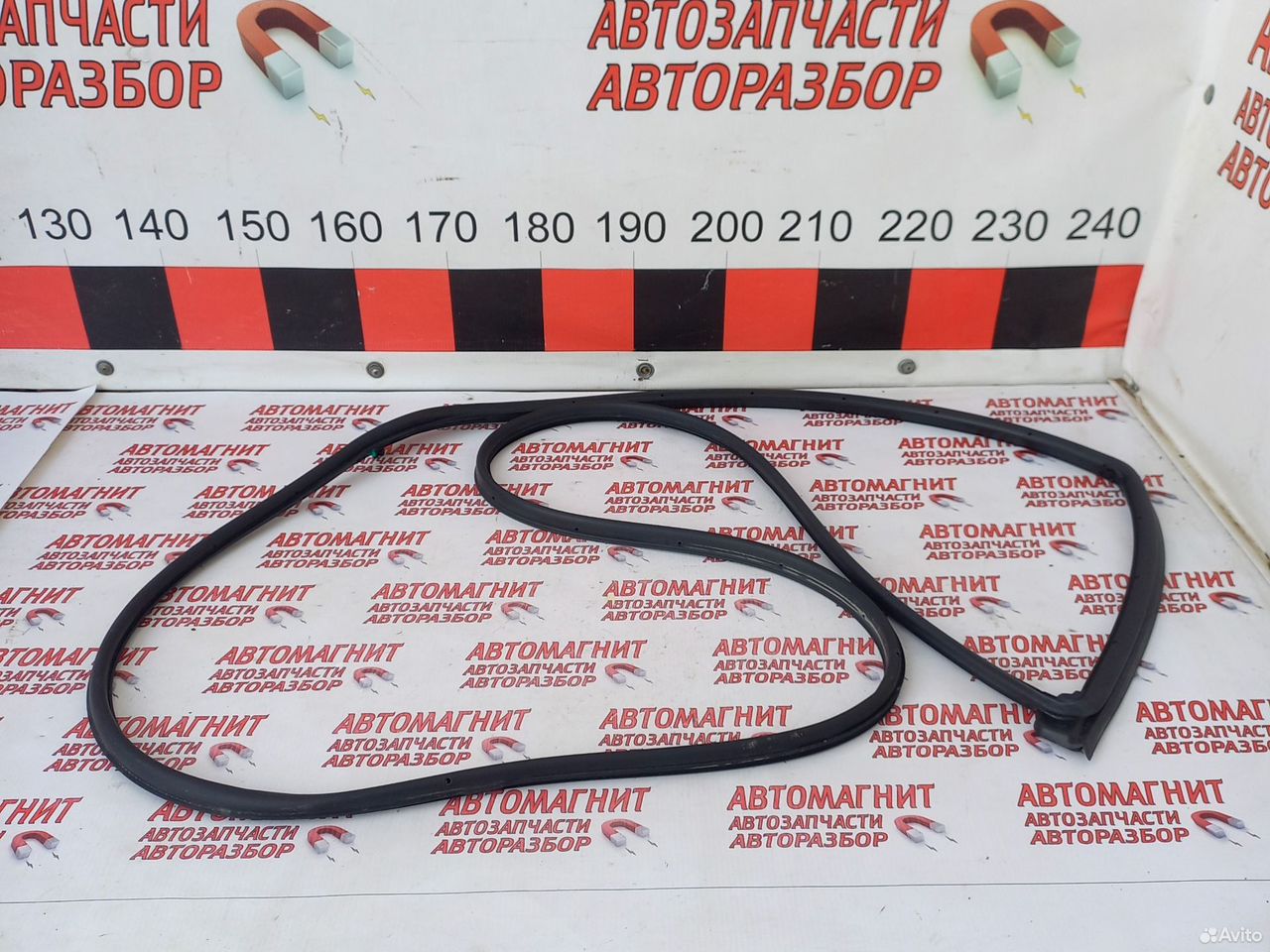 Уплотнитель двери передней правой Киа Селтос