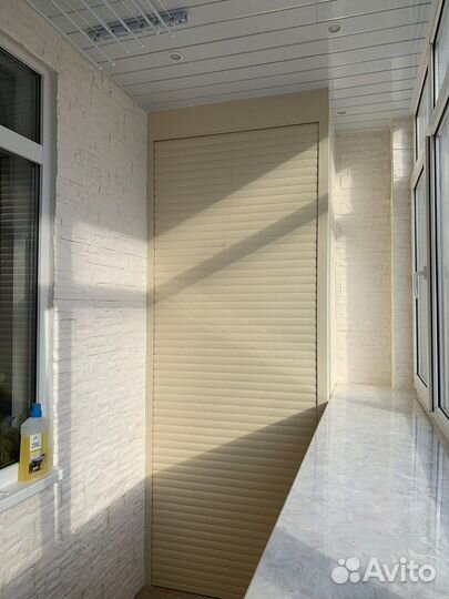 Шкаф с рольставнями на балкон на заказ с гарантией