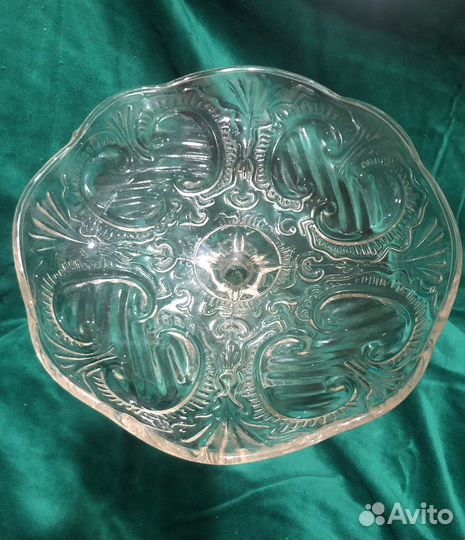 Ваза для фруктов на ножке старинная