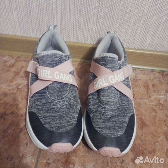 Слипоны / кроссовки женские