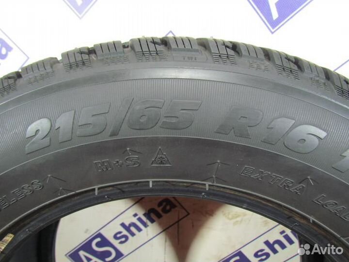 Kormoran SUV Stud 215/65 R16 99G