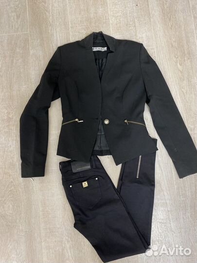 Комплект вещей 42-44 р-ра