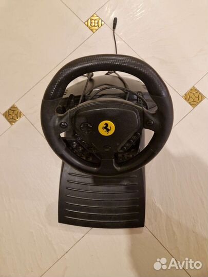 Enzo Ferrari FFB руль thrustmaster игровой. Педали