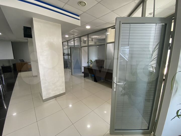 Помещение свободного назначения, 148.6 м²