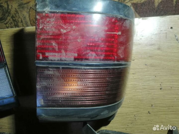 Фонарь Фольксваген Пассат б3 универсал